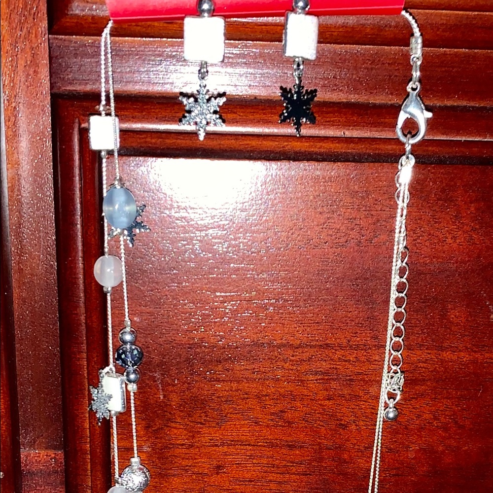 Necklace and dangle earrings set STARS SNOWFLAKES